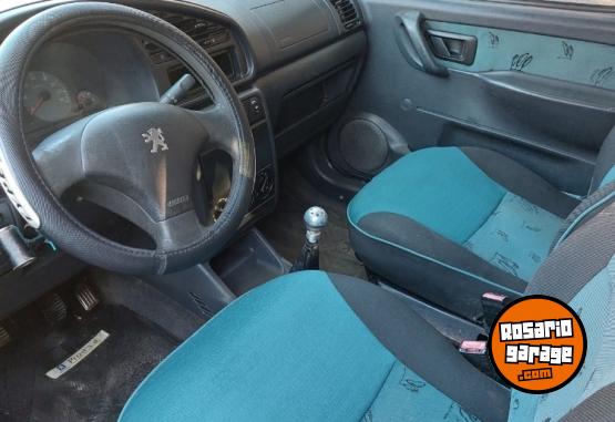 Utilitarios - Peugeot Partner 2007 Diesel 232000Km - En Venta