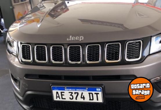 Camionetas - Jeep Comp�s sport 2020 Nafta 76500Km - En Venta