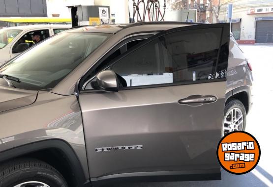 Camionetas - Jeep Comp�s sport 2020 Nafta 76500Km - En Venta