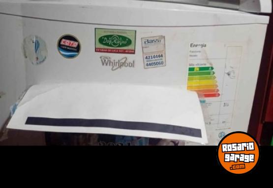 Hogar - Frezer vertical usado en buen estado , funcionando actualmente - En Venta