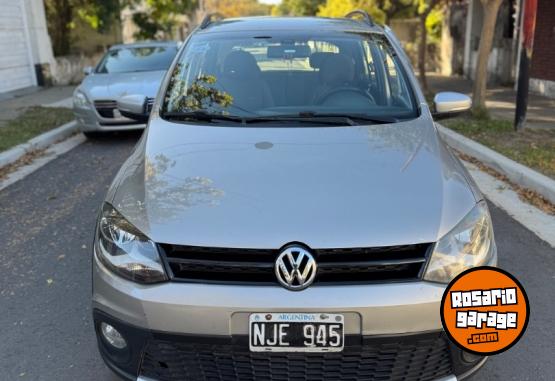 Autos - Volkswagen Suran cross 2013 GNC 290000Km - En Venta