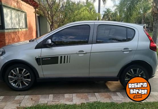 Autos - Fiat Palio Sporting 2014 Nafta 76000Km - En Venta