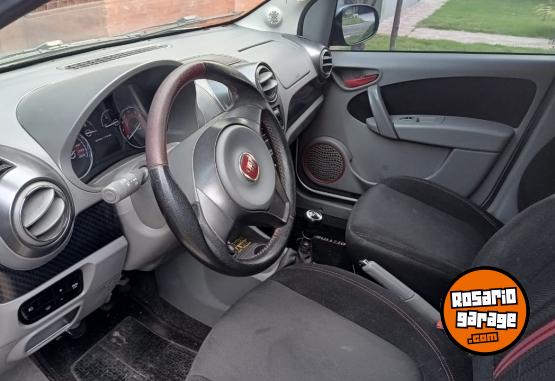 Autos - Fiat Palio Sporting 2014 Nafta 76000Km - En Venta