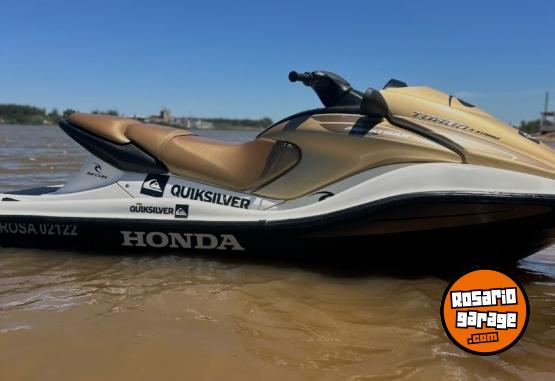 Embarcaciones - Moto de agua Honda Aquatrax 1200 cc 164 triplaza - En Venta