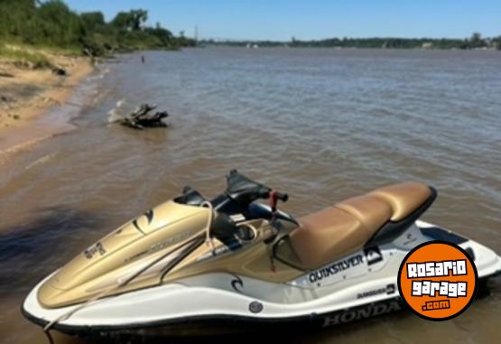Embarcaciones - Moto de agua Honda Aquatrax 1200 cc 164 triplaza - En Venta