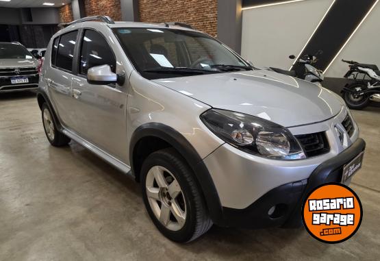 Autos - Renault SANDERO STEPWAY CONFORT 2009 GNC 155000Km - En Venta