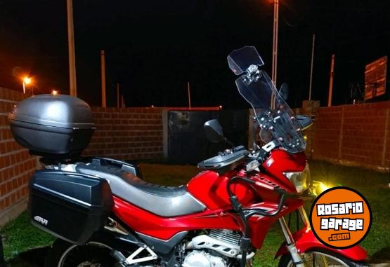 Motos - Honda Nx400 Falcon 2015 Nafta 30000Km - En Venta