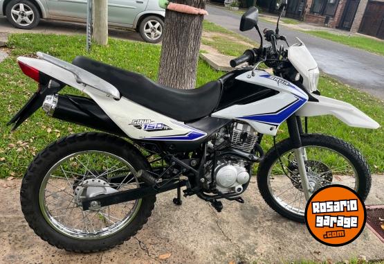 Motos - Motomel Skua 150 v6 2023 Nafta 24000Km - En Venta