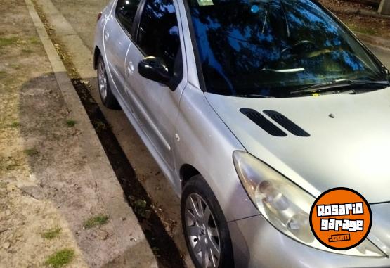 Autos - Peugeot 207 2011 Nafta 168000Km - En Venta