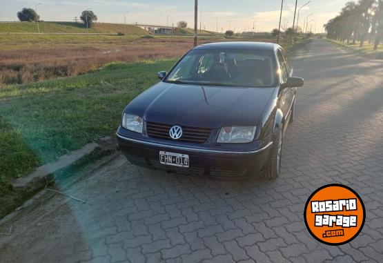 Autos - Volkswagen Bora 2006 Nafta 183000Km - En Venta