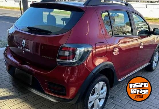 Autos - Renault Stepway 2024 GNC 92000Km - En Venta