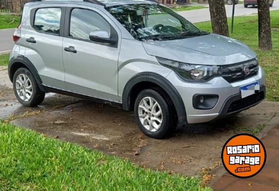 Autos - Fiat Mobi way 2019 GNC 120000Km - En Venta