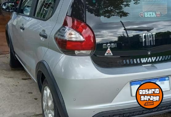 Autos - Fiat Mobi way 2019 GNC 120000Km - En Venta