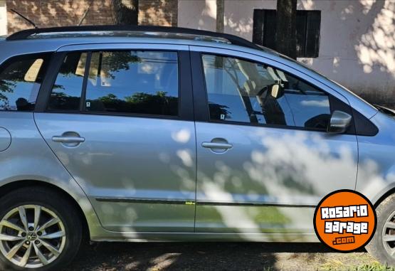 Autos - Volkswagen Suran 2013 Nafta 145000Km - En Venta