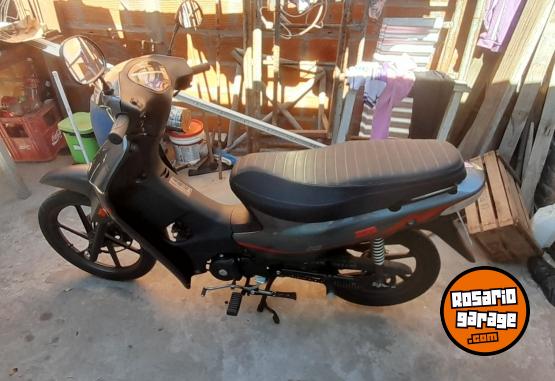 Motos - Zanella FY-ZB 110 RT 2025 Nafta 3000Km - En Venta