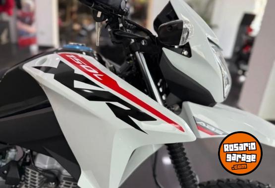 Motos - Honda xr150cc 0km 2026 Nafta 0Km - En Venta