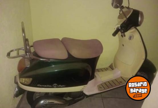 Motos - Zanella Styler 2016 Nafta 24831Km - En Venta