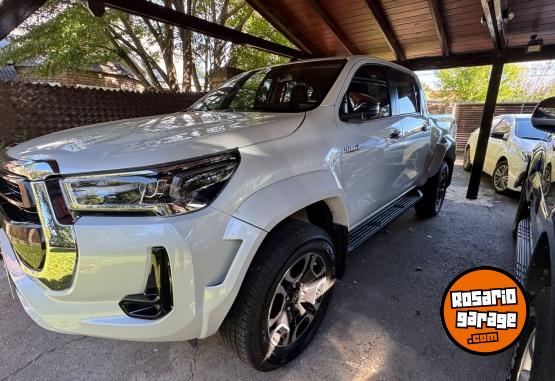 Camionetas - Toyota HILUX 4X4 DC SRX 2.8 TDI 2026 Diesel 4Km - En Venta