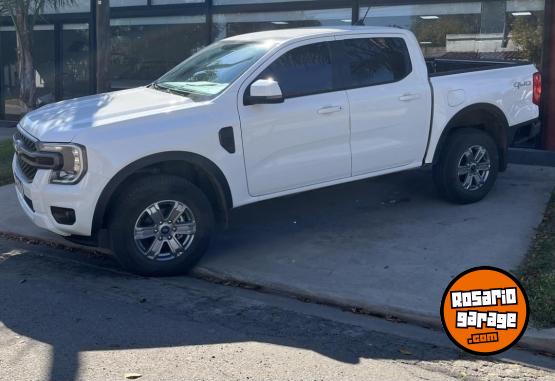 Camionetas - Ford RANGER XLS 2.0 2024 Diesel 10000Km - En Venta