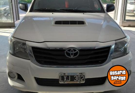 Camionetas - Toyota Hilux 2.5 2012 Diesel 263000Km - En Venta