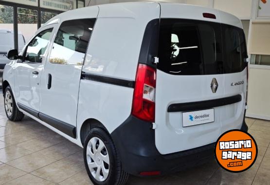 Utilitarios - Renault KANGOO EXXPRESS SCE 2024 Nafta 50746Km - En Venta
