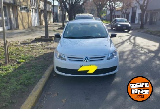 Autos - Volkswagen Voyage 2012 Nafta 175000Km - En Venta