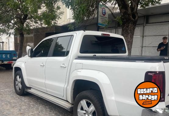 Camionetas - Volkswagen Amarok 2023 Diesel 51000Km - En Venta