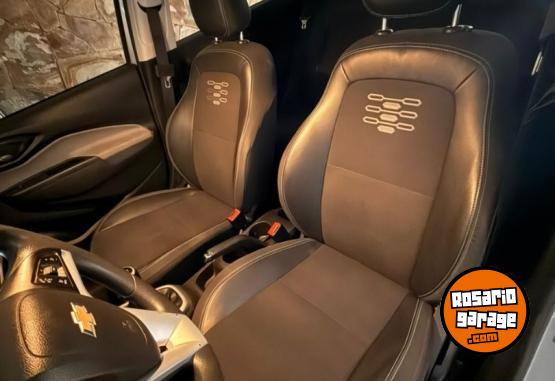 Autos - Chevrolet Onix 2019 Nafta 69900Km - En Venta