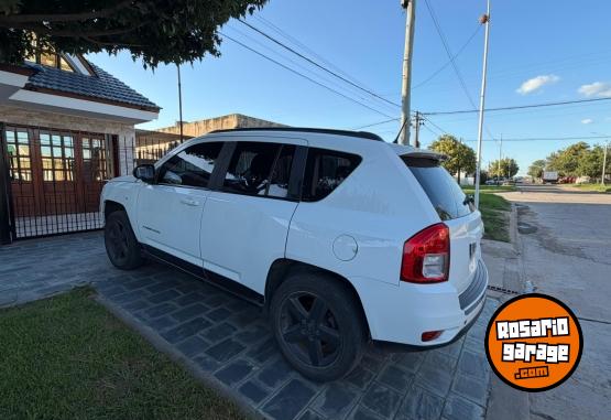 Camionetas - Jeep Compass LIMITED 2.4 2013 Nafta 284000Km - En Venta