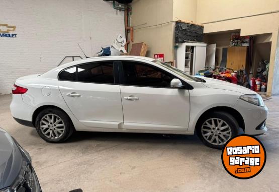 Autos - Renault Fluence Dinamyke Pk 1.6 2016 GNC 200000Km - En Venta
