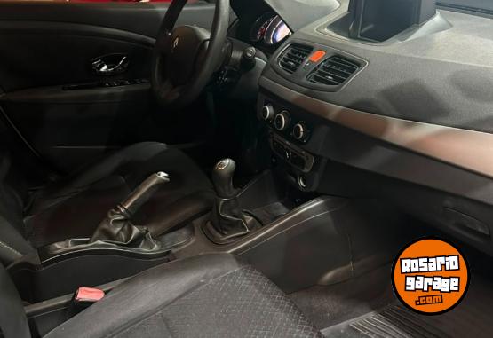 Autos - Renault Fluence Dinamyke Pk 1.6 2016 GNC 200000Km - En Venta