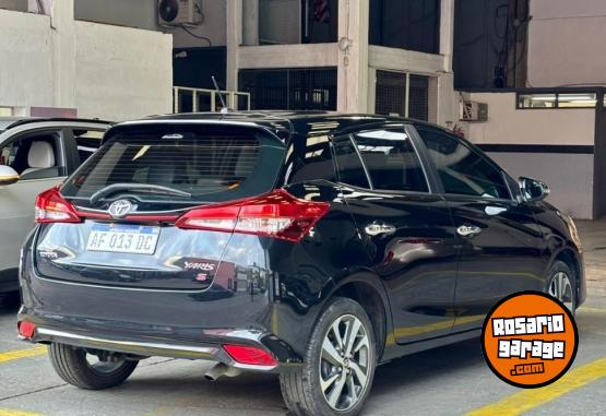 Autos - Toyota Yaris S 2021 Nafta 54000Km - En Venta