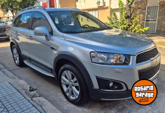 Camionetas - Chevrolet Captiva ltz 2.2 7plazas p 2016 Nafta 108000Km - En Venta