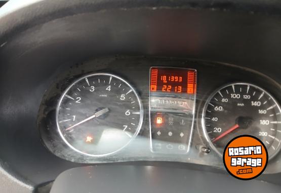 Autos - Renault Renault symbol 2011 GNC 180000Km - En Venta