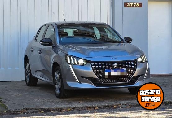 Autos - Peugeot 208 feline 2023 Nafta 69000Km - En Venta