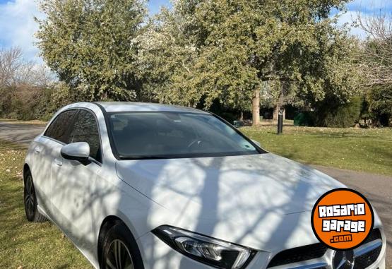Autos - Mercedes Benz A200 2021 Nafta 60000Km - En Venta