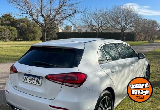 Autos - Mercedes Benz A200 2021 Nafta 60000Km - En Venta