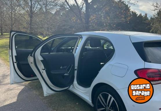 Autos - Mercedes Benz A200 2021 Nafta 60000Km - En Venta
