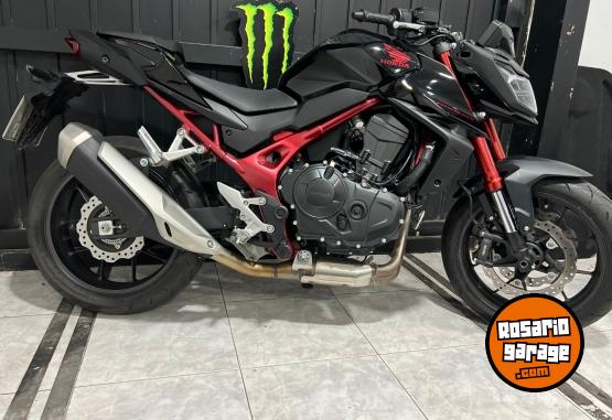 Motos - Honda hornet 750 mt z 2024 Nafta 4000Km - En Venta