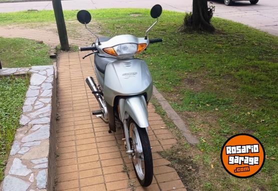 Motos - Guerrero Trip Full 110 2013 Nafta 23000Km - En Venta