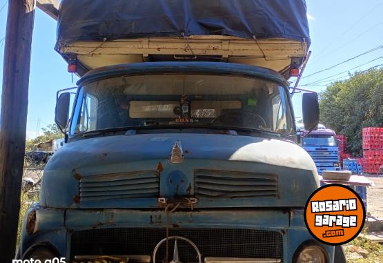 Camiones y Gr�as - Mercedes Benz 1114 caja Paquetera - En Venta