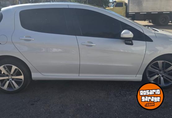 Autos - Peugeot 308 FELINE HD 2017 Diesel 150000Km - En Venta