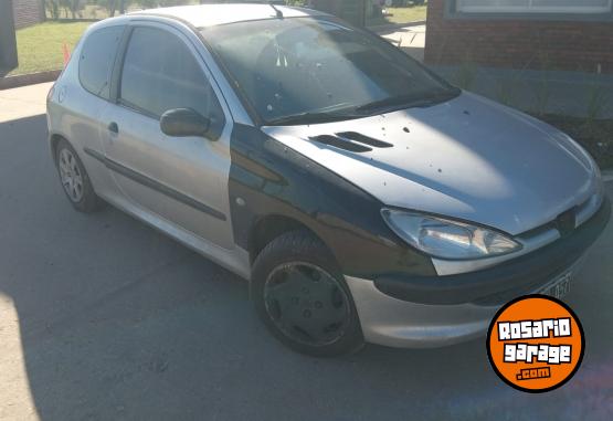 Autos - Peugeot 206 2001 Nafta 210000Km - En Venta