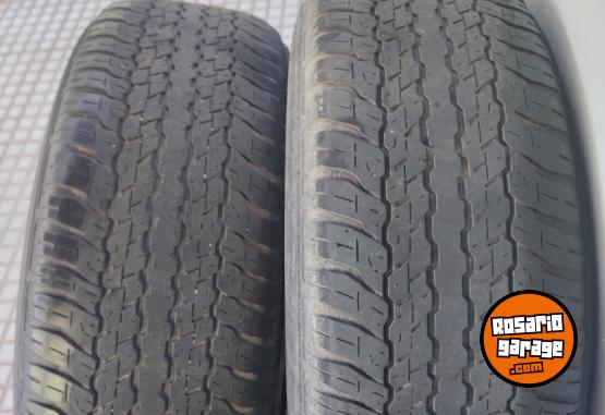 Accesorios para Autos - Llantas 17 Toyota Hilux SRV Muy buenas $.1.400.000 las 4. NO BAJO PRECIO - En Venta