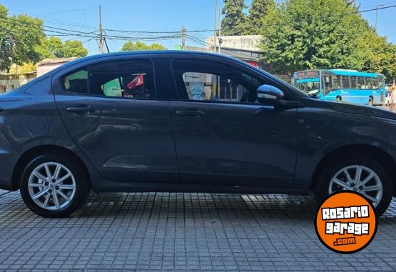 Autos - Fiat CRONOS DRIVE PACK PLUS 2023 GNC 80000Km - En Venta