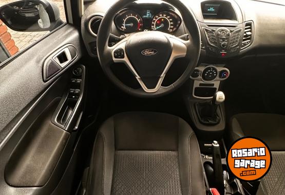 Autos - Ford Fiesta 2019 Nafta 60000Km - En Venta