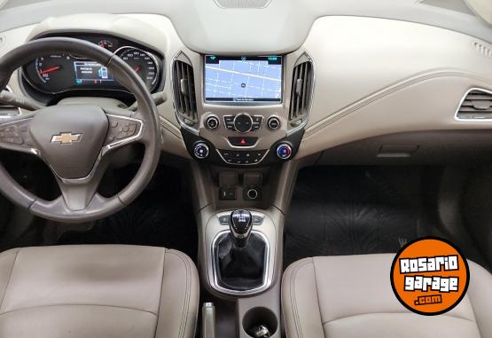 Autos - Chevrolet Cruze Ltz 2017 Nafta 130000Km - En Venta