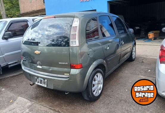 Autos - Chevrolet Meriva 2011 GNC 247000Km - En Venta