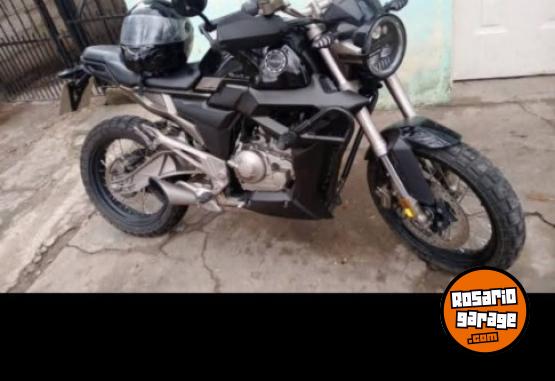 Motos - Zontes G1 155 2023 Nafta 17000Km - En Venta