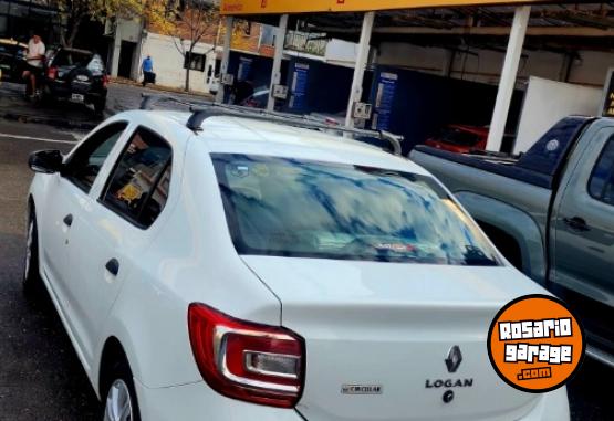 Autos - Renault Logan 2020 Nafta 130000Km - En Venta